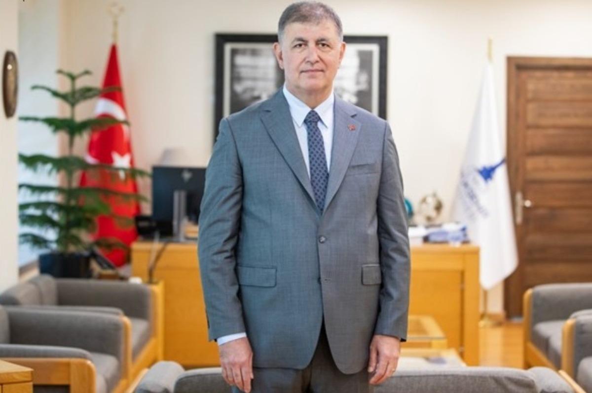 CHP den istifa eden Cemil Tugay dan "yeni parti" &ccedil;ıkışı 2