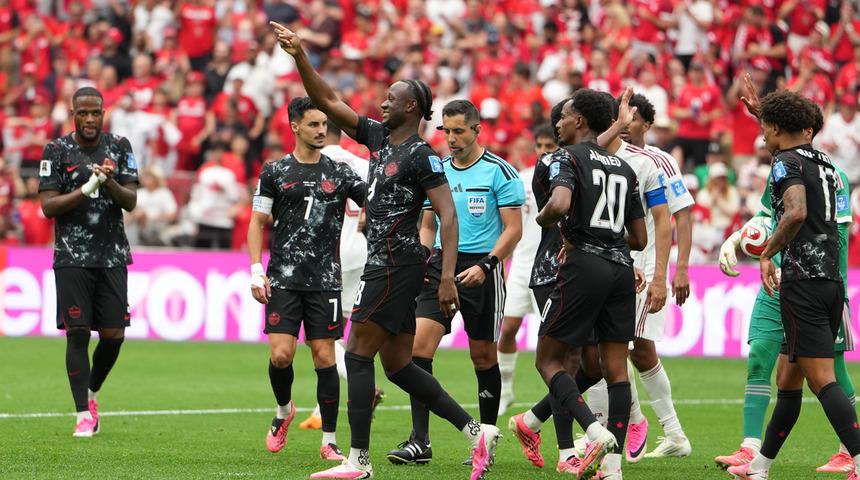 (&Ouml;zet) Kanada, Katar'a şans tanımadı! Gol olup yağdılar