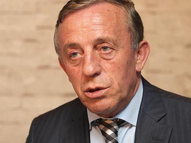 36 yaş k&uuml;&ccedil;&uuml;k sevgilisiyle evleniyor! 6'ncı kez baba oluyor 