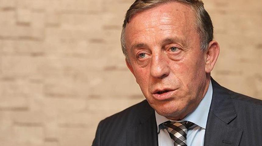 &Uuml;nl&uuml; iş adamı Ali Ağaoğlu 36 yaş k&uuml;&ccedil;&uuml;k sevgilisiyle evleniyor! 6'ncı kez baba oluyor
