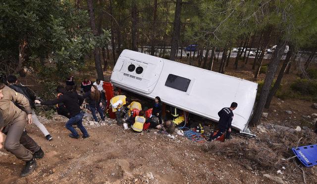 3 ölümlü kazada sürücüye 'iyi hal' indirimi ile 8 yıl 4 ay hapis