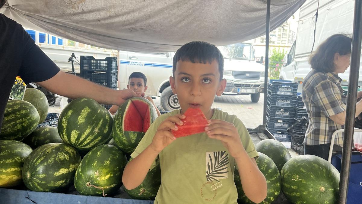 En iyi karpuz nasıl seçilir? Vurup seçmek eskide kaldı: Sırrı açıklandı 2