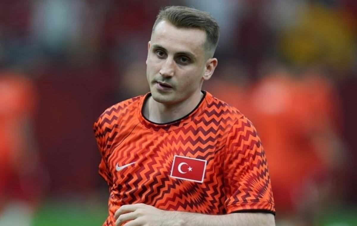 Türkiye-Paraguay maçının muhtemel 11 leri netleşti! Montella dan sürpriz forvet kararı 2