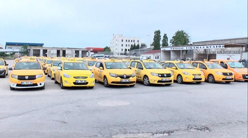 UBER aracı sanılan minib&uuml;se saldırıyla ilgili Sabiha G&ouml;k&ccedil;en Havalimanı Taşıma Kooperatifi'nden a&ccedil;ıklama!