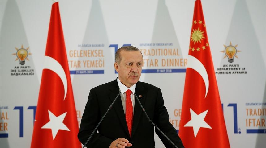 Cumhurbaşkanı Erdoğan, seçim çalışmaları için vatandaştan bağış ve yardım kampanyası başlattı