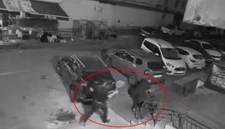 Lastik ve kriko hırsızlığı kameraya yansıdı