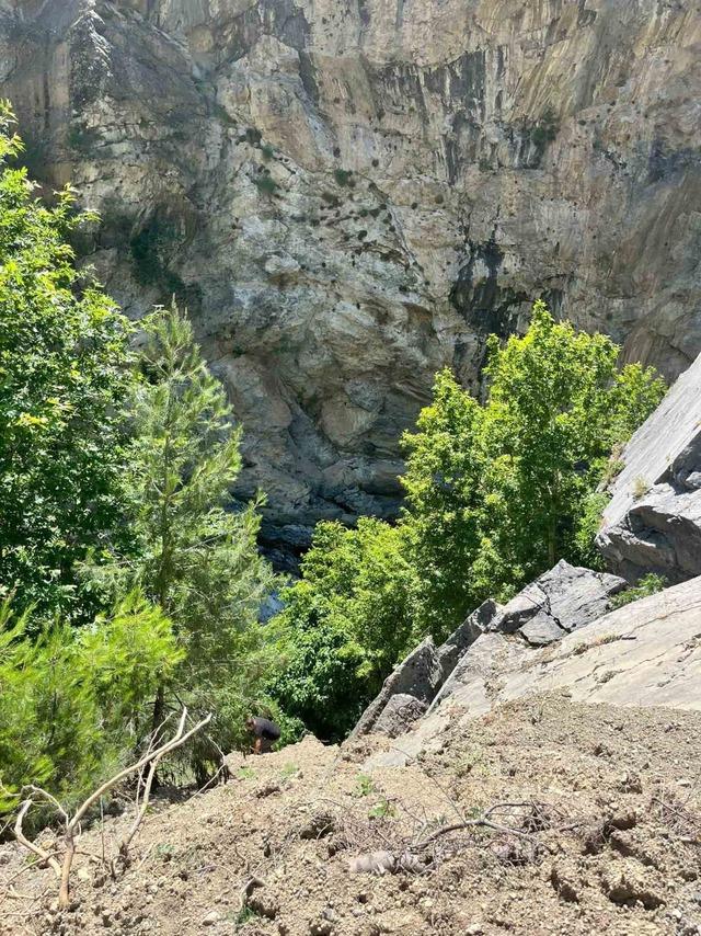 Kahramanmaraş&rsquo;ta nehirde kaybolan vatandaşı arama &ccedil;alışmaları s&uuml;r&uuml;yor 2