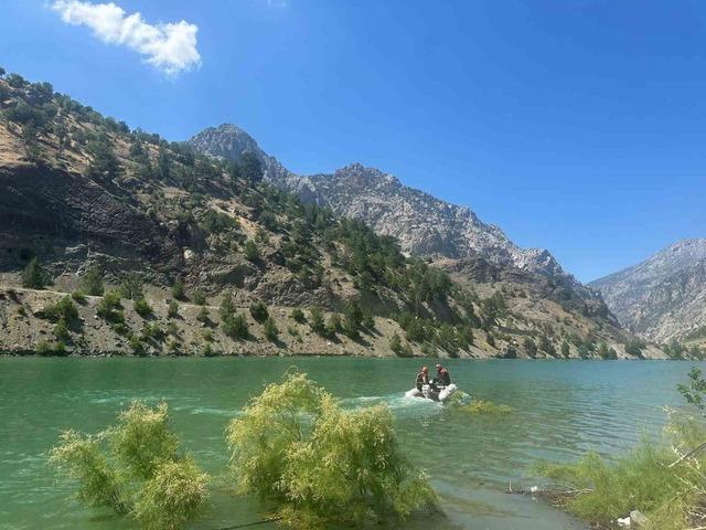 Kahramanmaraş&rsquo;ta nehirde kaybolan vatandaşı arama &ccedil;alışmaları s&uuml;r&uuml;yor 1