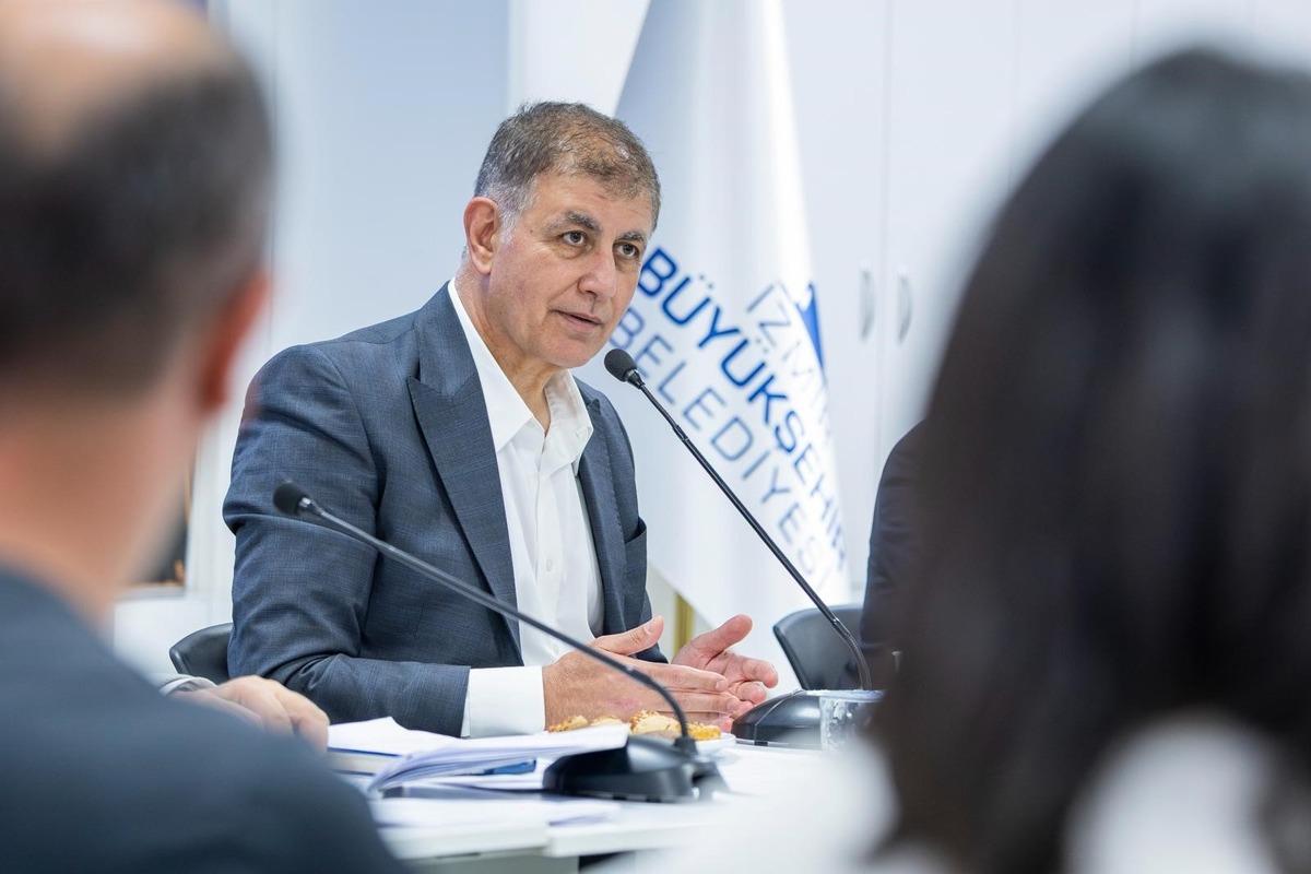 CHP den istifa eden Cemil Tugay dan "yeni parti" &ccedil;ıkışı 1