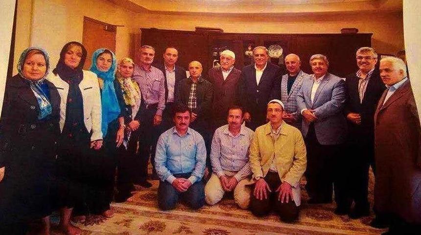 24 Haziran'da, AK Parti milletvekili adayı 5 ismin FETÖ ile fotoğrafı çıktı