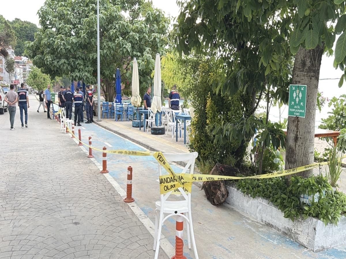 Bartın&rsquo;da sahilde  insansız hava aracı  bulundu! Ekipler alarma ge&ccedil;ti, bomba imha uzmanları geldi 2