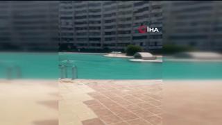 Havuza tesettürlü mayo yasağında 1 gözaltı