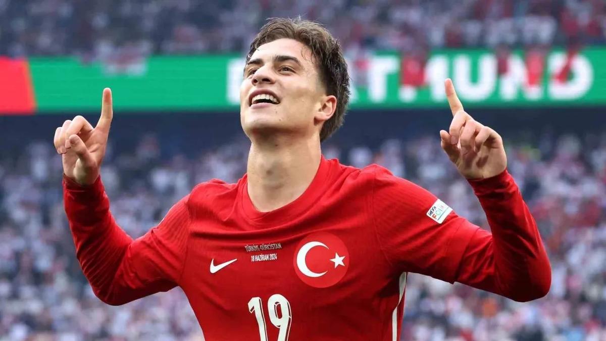 (Özet) Türkiye - Paraguay Maçı Özeti ve Tüm Önemli Anları 14