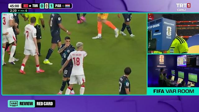 Yeni kuralın ilk kırmızı kartı Paraguay'a! Almiron Türkiye maçında tarihe geçti