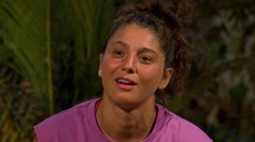 Survivor finalinde yuhalama sesleri y&uuml;kseldi! Seren Ay &Ccedil;etin hemen orayı terk etti