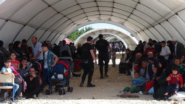 72 bin Suriyeli, Kilis'ten ülkesine gitmek için başvurdu