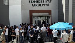 YKS maratonu başladı! İlk oturum TYT bug&uuml;n yapılıyor