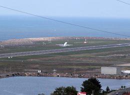 Deniz üzerindeki havalimanı 2 ilin nüfusunu katladı