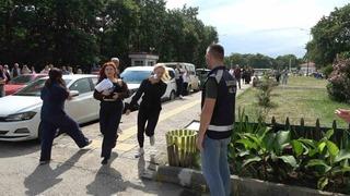 YKS’de son dakika yarışı: Kimi saniyelerle yetişti, kimi kapıda kaldı