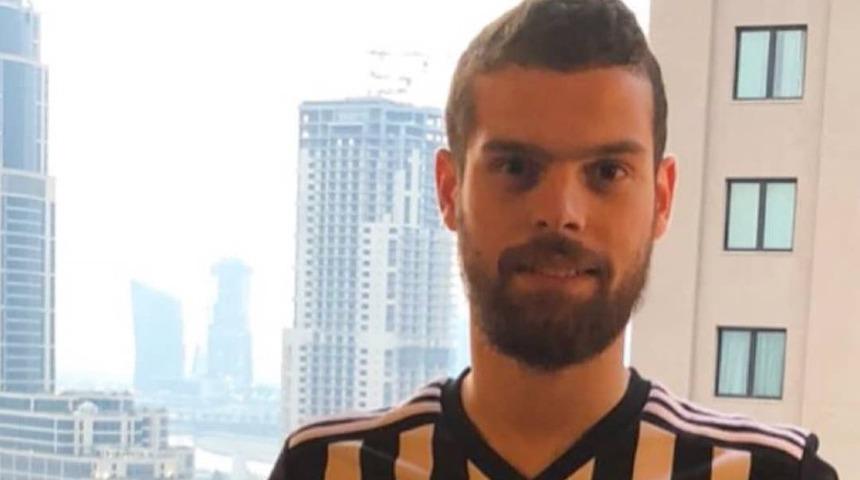 Dokali Libya, Beşiktaş formasını giydi 