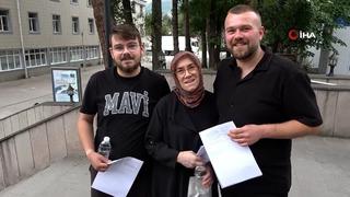 Aile boyu YKS: Haydi anne dediler, 2 oğluyla birlikte YKS’ye girdi