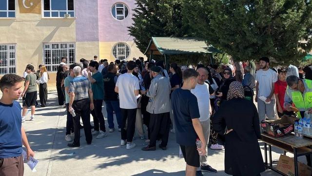 Besni’de YKS heyecanı başladı
