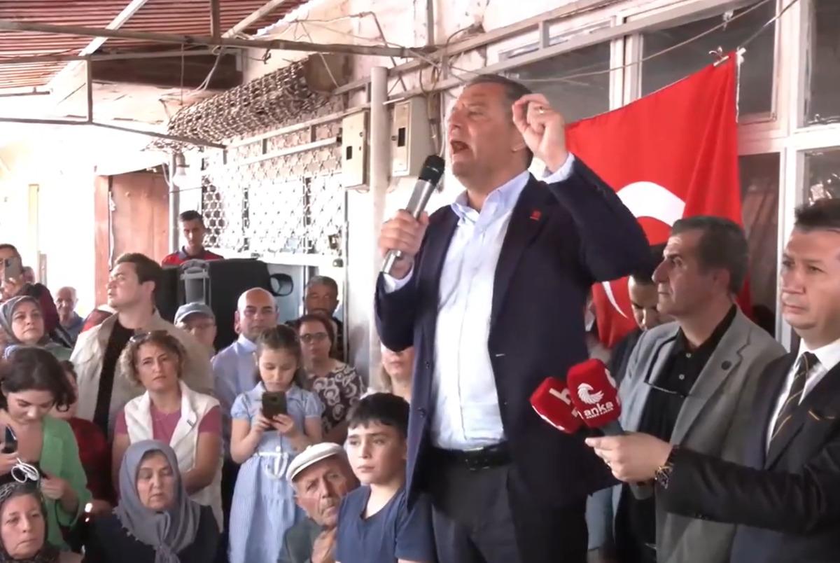 Burdur da dikkat çeken görüntüler! Özgür Özel: "Kaldırın bu bankı, bir kenarda dursun" 2