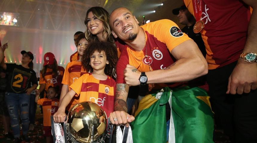 Maicon'dan şampiyonluk s&ouml;zleri