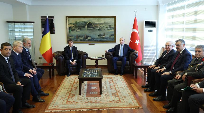 Cumhurbaşkanı Erdoğan, Romanya Cumhurbaşkanı Nicuşor Daniel Dan ile g&ouml;r&uuml;şt&uuml;