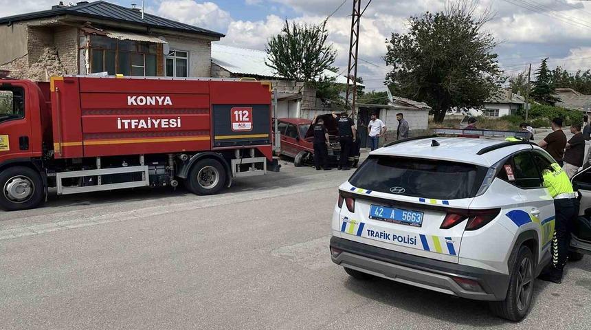 Uygulama noktasında geri geri ka&ccedil;maya &ccedil;alışırken duvara &ccedil;arptı