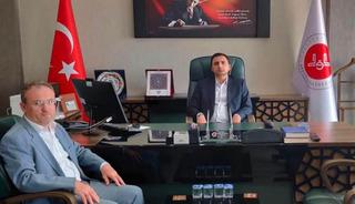 M&uuml;ft&uuml;l&uuml;k makamı tartışması: "Fetva makamına m&uuml;ft&uuml;den başkası oturamaz"