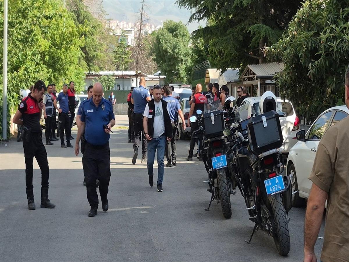Malatya da baba dehşeti! Tabancayla kızını &ouml;ld&uuml;r&uuml;p, eşini ve diğer kızını yaraladı 3
