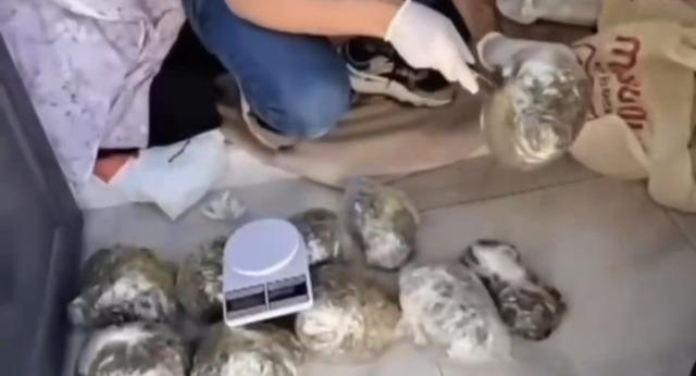 Gaziantep&rsquo;te 22 kilo uyuşturucu ele ge&ccedil;irildi: 8 şahıs tutuklandı 2