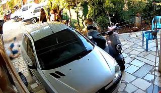 Bah&ccedil;e kapısı y&uuml;z&uuml;nden vurmuştu: Fethiye'deki komşu dehşeti kamerada