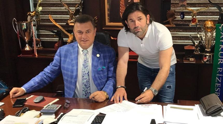 İbrahim &Uuml;z&uuml;lmez &Ccedil;aykur Rizespor ile 1 yıllık s&ouml;zleşme imzaladı