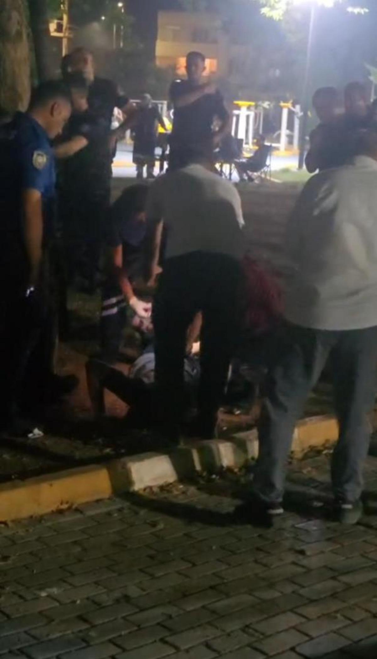 Şanlıurfa da taşlı sopalı kavga: 3 yaralı 2