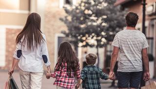 4 kişilik aile i&ccedil;in 5 bin TL'yi buluyor: &Ouml;zel g&uuml;n harcaması oldu
