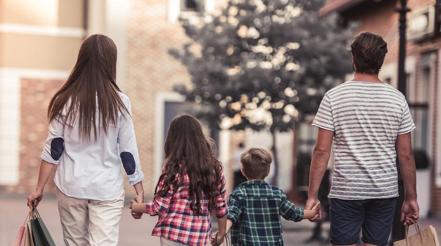 4 kişilik aile i&ccedil;in 5 bin TL'yi buluyor: &Ouml;zel g&uuml;n harcaması oldu
