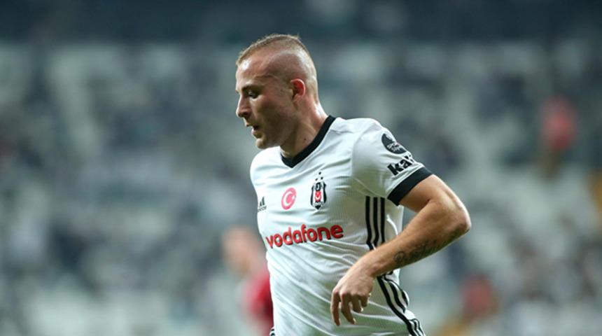 Şenol Güneş, Gökhan Töre'nin takmda kalmasını istedi!