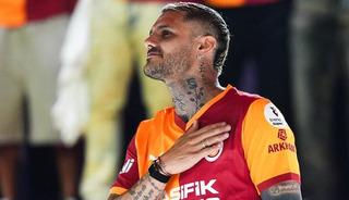 Galatasaray'da Icardi bilmecesi s&uuml;r&uuml;yor! Menajerinden flaş s&ouml;zler
