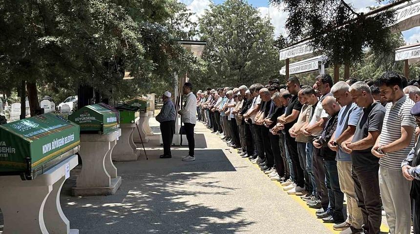 Isparta&rsquo;daki kazada hayatını kaybeden Keziban Baysal son yolculuğuna uğurlandı