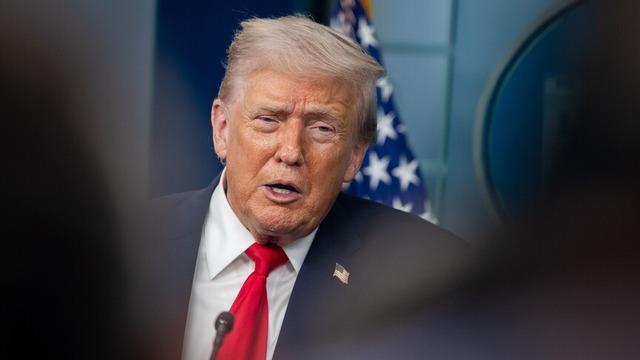 ABD-İran Zirvesi sürerken Trump'tan Tahran'a zehir zemberek tehdit! 'Anlaşma olmazsa ülkene dönemezsin'