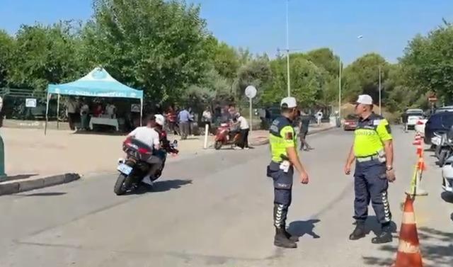YKS&rsquo;ye yetişemeyen &ouml;ğrencinin imdadına jandarma yetişti 3