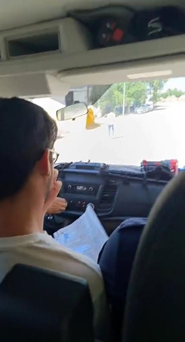 Asans&ouml;rde mahsur kalan &ouml;ğrenciyi itfaiye sınava yetiştirdi 2