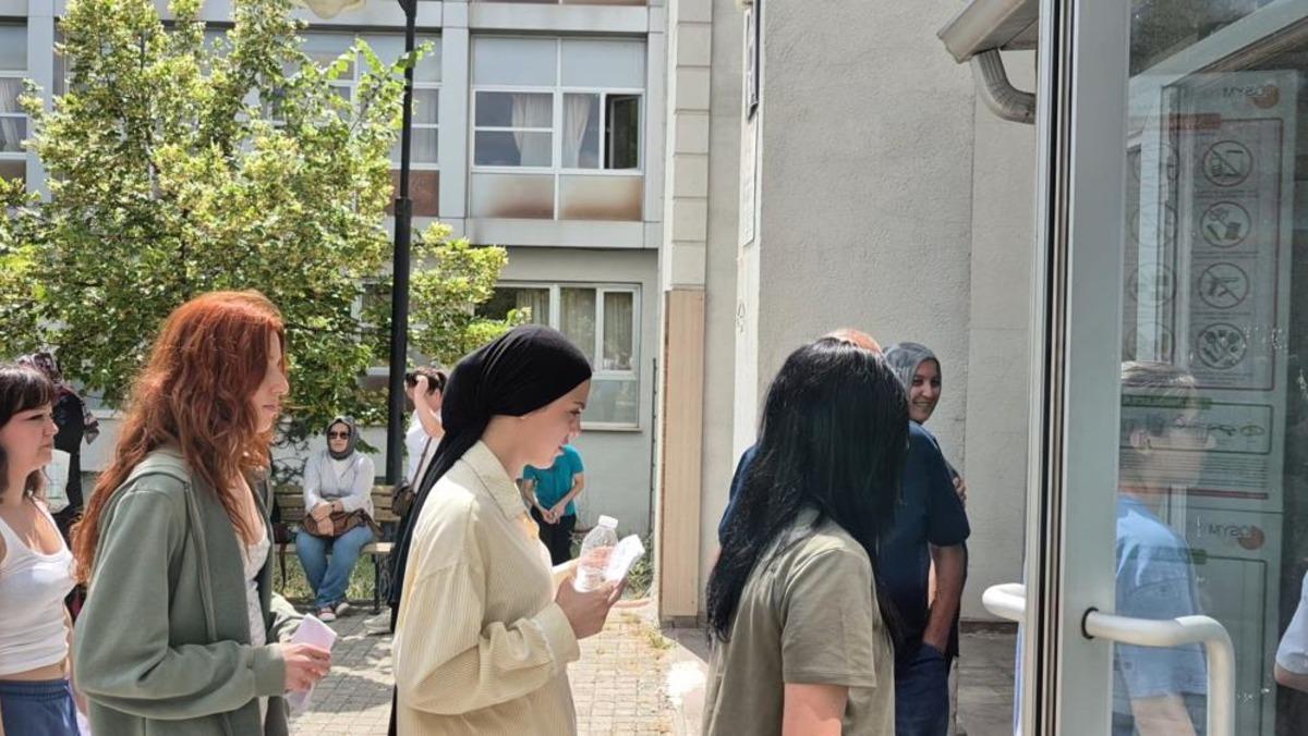 YKS ye tanımadığı ara&ccedil;la yetişen de oldu, saniyelerle ka&ccedil;ıranlar da 2
