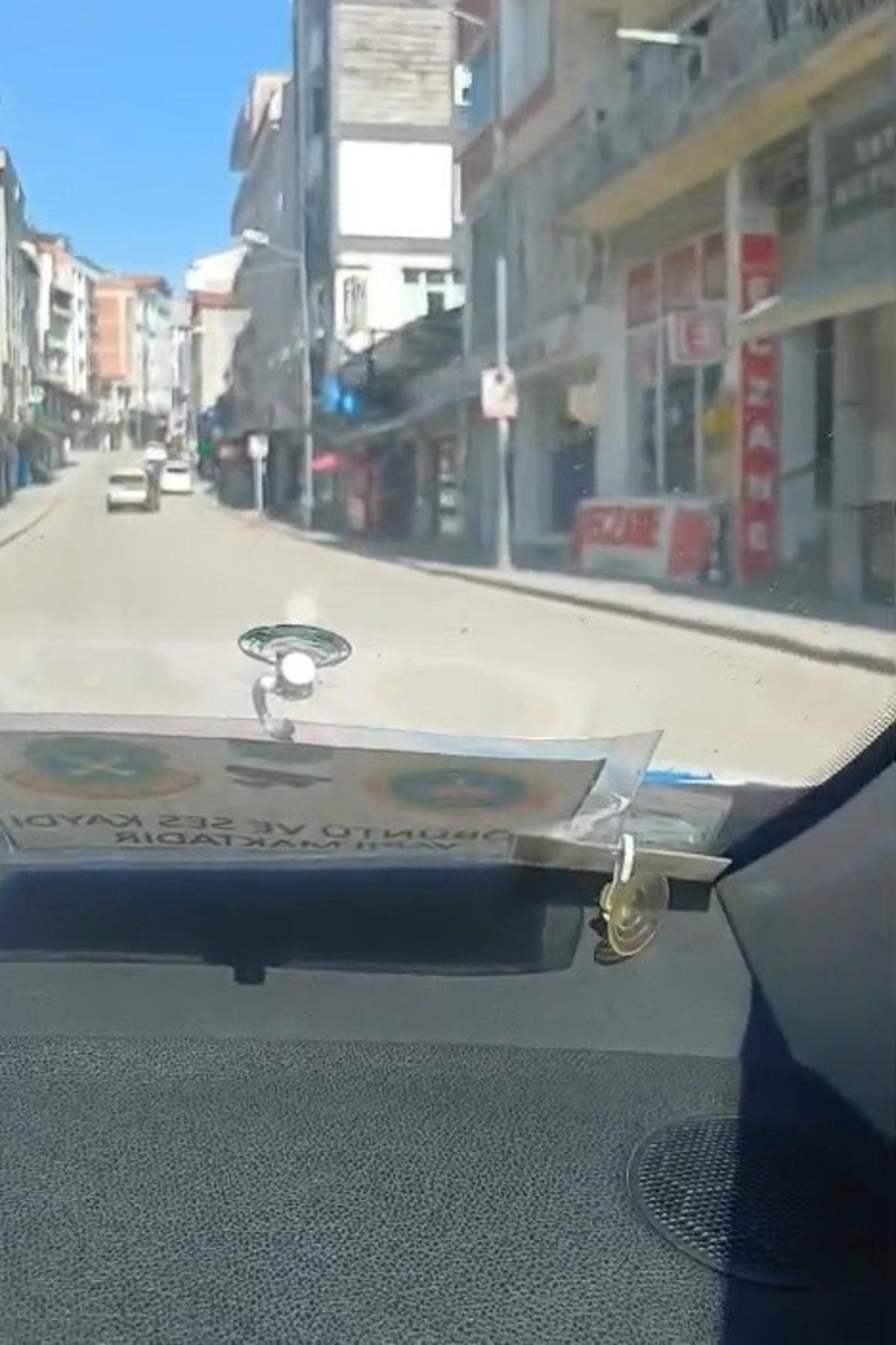 Yanlış okula giden adayı jandarma sınava yetiştirdi 2