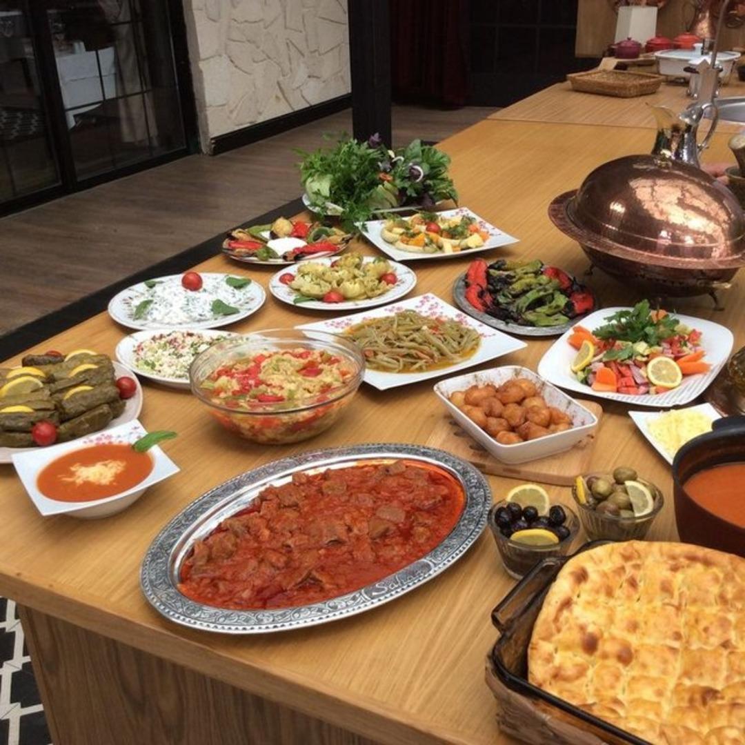 Ramazan'ı kilo almadan ge&ccedil;irmek i&ccedil;in bu yiyecekleri t&uuml;ketin