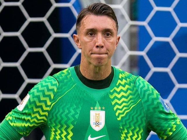 Ne yaptın Muslera! D&uuml;nya Kupası'nda geceye damga vuran hata