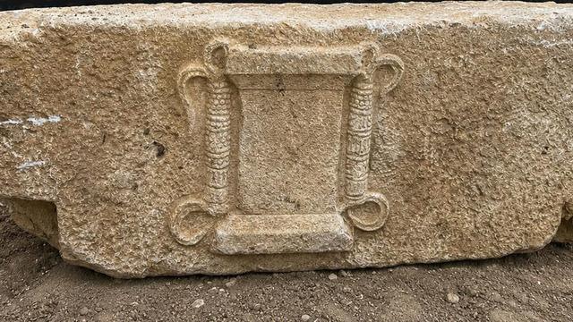Kaçırılırken yakalandı: Plastik poşetin içinden 2000 yıllık hazine çıktı!