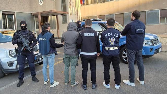 Barış Boyun çetesinin işleyişi: Avukat ve para ağı ifşa edildi